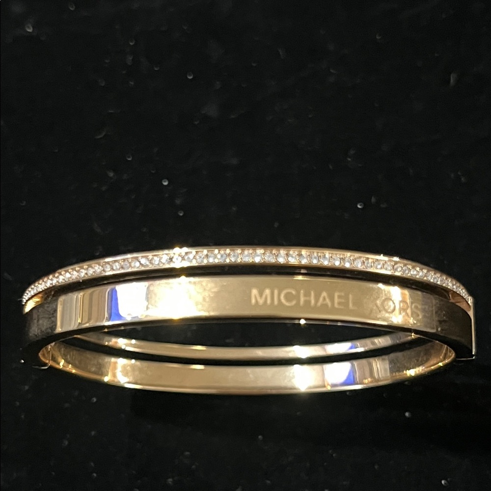 1622 Michael Kors Gold Hinge Bangle with Crystal Detailing - Picture 7 of 7